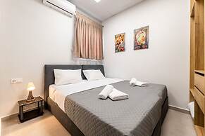 Euphoria Apartment in Nea Ionia