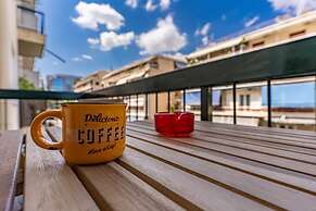 Elegant Flat 5 Walk to Metro Panormou