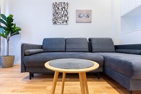 Elegant Flat 5 Walk to Metro Panormou