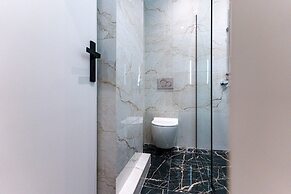 Elegant Flat 5 Walk to Metro Panormou