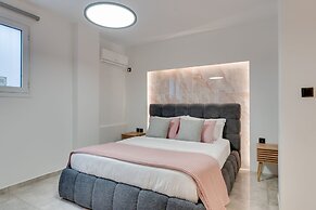 Nancy s Studio at Metro Petralona