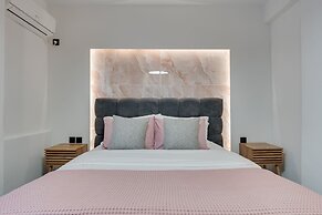 Nancy s Studio at Metro Petralona