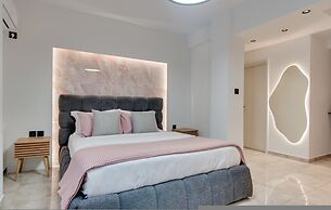 Nancy s Studio at Metro Petralona