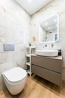 Bright and Stylish Apartment in Palaio Faliro