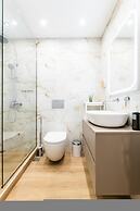 Bright and Stylish Apartment in Palaio Faliro