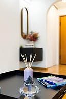 Bright and Stylish Apartment in Palaio Faliro