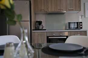 Penthouse lux Flat With 2 bd Next to Larissis