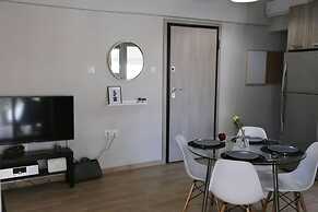 Penthouse lux Flat With 2 bd Next to Larissis
