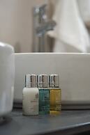 Charming Minimal apt in the Center of Glyfada