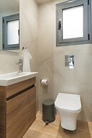 Charming Minimal apt in the Center of Glyfada