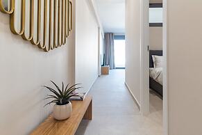 Charming Minimal apt in the Center of Glyfada