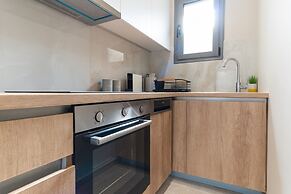 Charming Minimal apt in the Center of Glyfada