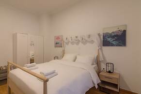 Heaven Apartment in the Heart of Athens