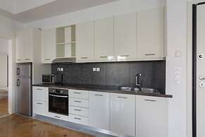 Sunny Paradise in the Heart of Athens