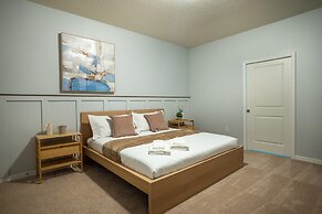 Fun and Relax 10 Bed Home Pool Themed Rooms