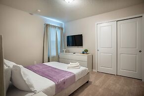 Fun and Relax 10 Bed Home Pool Themed Rooms