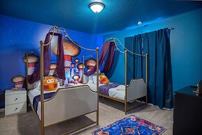 Fun and Relax 10 Bed Home Pool Themed Rooms