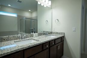 Fun and Relax 10 Bed Home Pool Themed Rooms