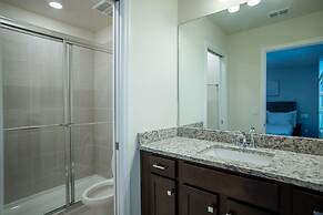 Fun and Relax 10 Bed Home Pool Themed Rooms