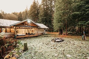 Welcome to The Baker House Retreat - The Ranch House and The Bunk Hous
