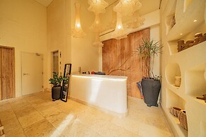 Moabi Hotel