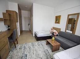GOLDHOME APART OTEL