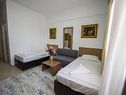 GOLDHOME APART OTEL