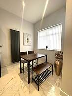 Stylish Apartment Free Parking