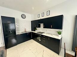 Stylish Apartment Free Parking