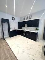 Stylish Apartment Free Parking