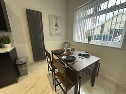 Stylish Apartment Free Parking