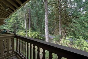 Mt Baker Lodging Condo - Perfect for Smaller Families on the Go