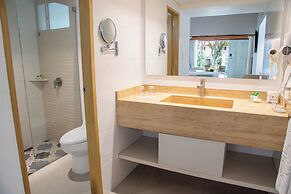 Hotel Irotama Bungalows & Bohios