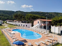 Villaggio Residence Emmesse Trilocal 3 Rooms