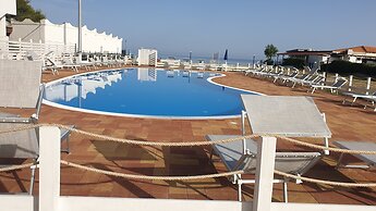 Villaggio Residence Emmesse Trilocal 3 Rooms