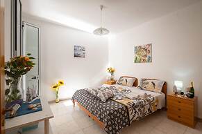 Two Steps From the Beach Villa