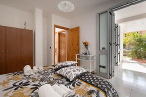 Two Steps From the Beach Villa