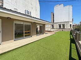 Modern Studio With Amenities in the Heart of the City U4