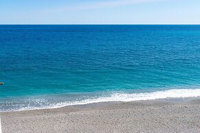 Bright and Panoramic Two-room Apartment