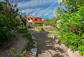 Tranquil Palau Green Village 1 Bedroom Apt B4p-premier Sleeps 4 Person