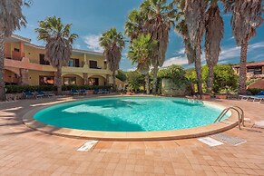 Tranquil Palau Green Village 1 Bedroom Apt B4p-premier Sleeps 4 Person