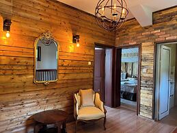 Villa Iskar Lake Residence