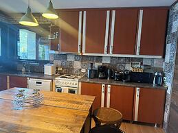 Villa Iskar Lake Residence