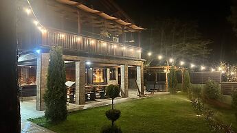 Villa Iskar Lake Residence