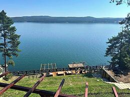 Villa Iskar Lake Residence