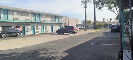 Motel 7 By Oyo Near Phoenix Airport