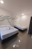 Wide Mouth Frog Hotel