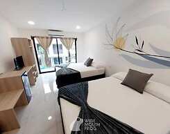 Wide Mouth Frog Hotel