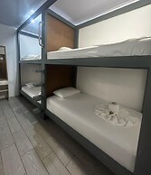 Wide Mouth Frog Hotel