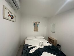 Wide Mouth Frog Hotel